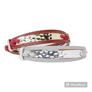 Magnetic clasp skinny leather bracelet